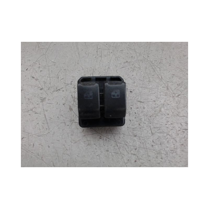 COMMANDE LEVE-GLACE PORTE AVG CHEVROLET SPARK