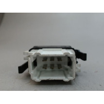 COMMANDE LEVE-GLACE PORTE AVD RENAULT CLIO