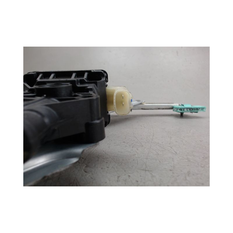 MECANISME LEVE-GLACE ARRIERE DROIT NISSAN NOTE