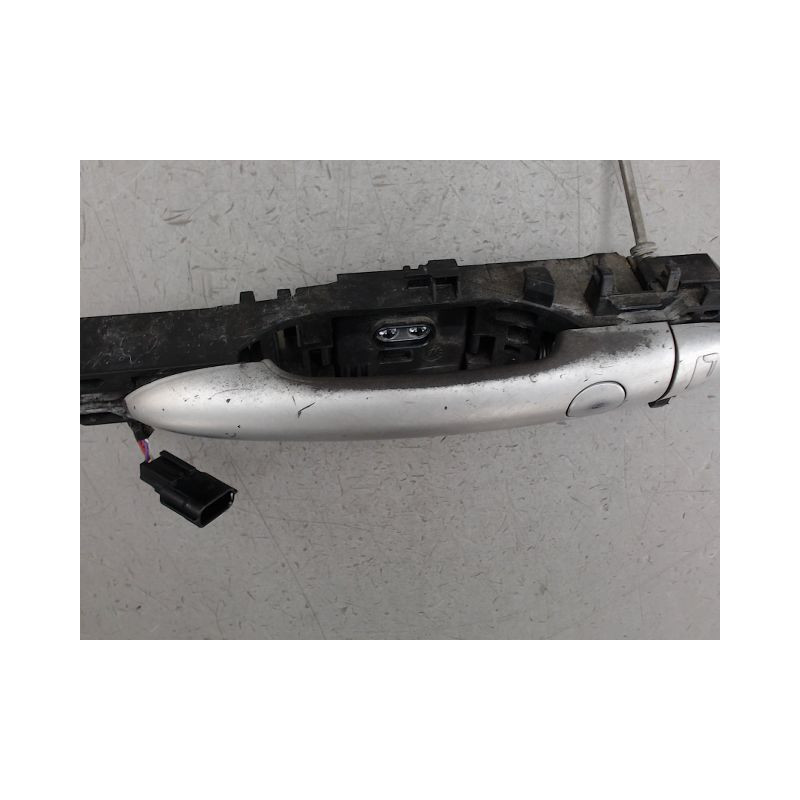 POIGNEE EXTERIEURE PORTE AVANT GAUCHE RENAULT MEGANE