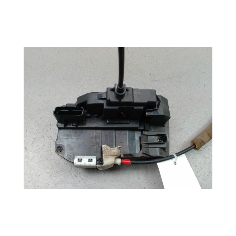 SYSTEME CONDAMNATION ARRIERE GAUCHE NISSAN QASHQAI BREAK II Phase 1 2014-...