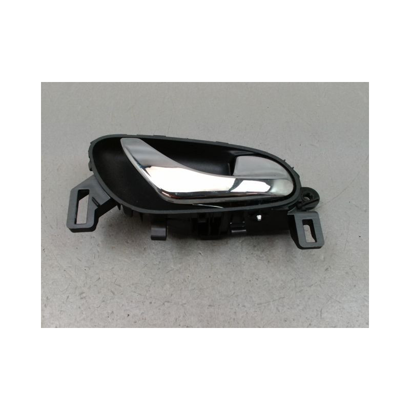 POIGNEE INTERIEURE PORTE ARRIERE DROIT NISSAN QASHQAI BREAK II Phase 1 2014-...