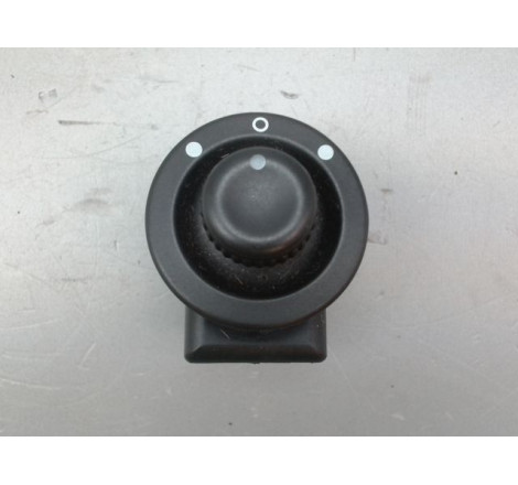 COMMANDE RETROVISSEUR EXT ELECTRIQUE