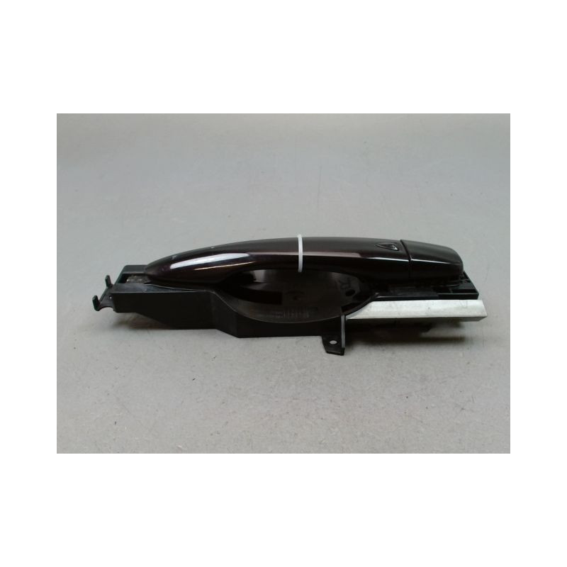 POIGNEE EXTERIEURE PORTE AVANT DROIT NISSAN QASHQAI BREAK II Phase 1 2014-...