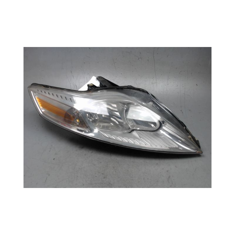 PHARE DROIT FORD MONDEO SW 2007-