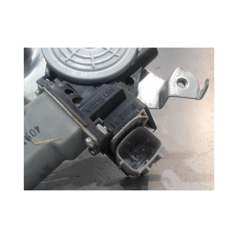 MECANISME+MOTEUR LEVE-GLACE AVANT DROIT NISSAN JUKE