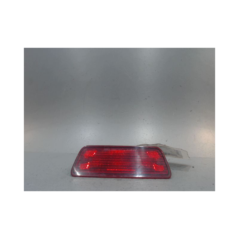 FEU BROUILLARD CENTRAL ARRIERE NISSAN JUKE