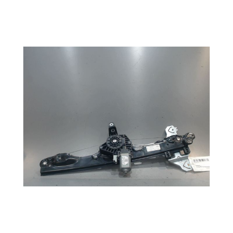 MECANISME+MOTEUR LEVE-GLACE AVANT DROIT NISSAN PULSAR