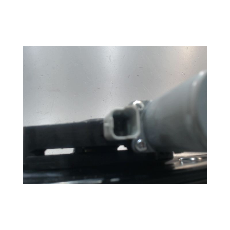 MECANISME+MOTEUR LEVE-GLACE AVANT DROIT NISSAN PULSAR