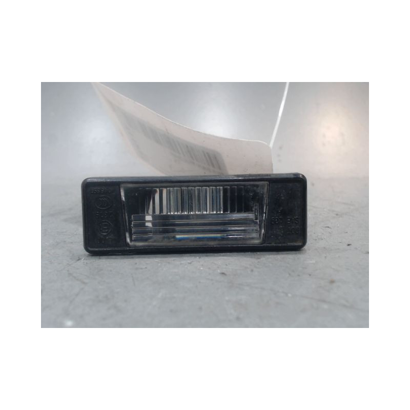 ECLAIREUR PLAQUE DE POLICE GAUCHE NISSAN PULSAR