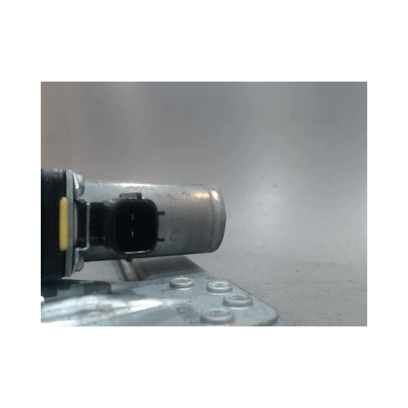 MECANISME+MOTEUR LEVE-GLACE AVANT DROIT DACIA SANDERO