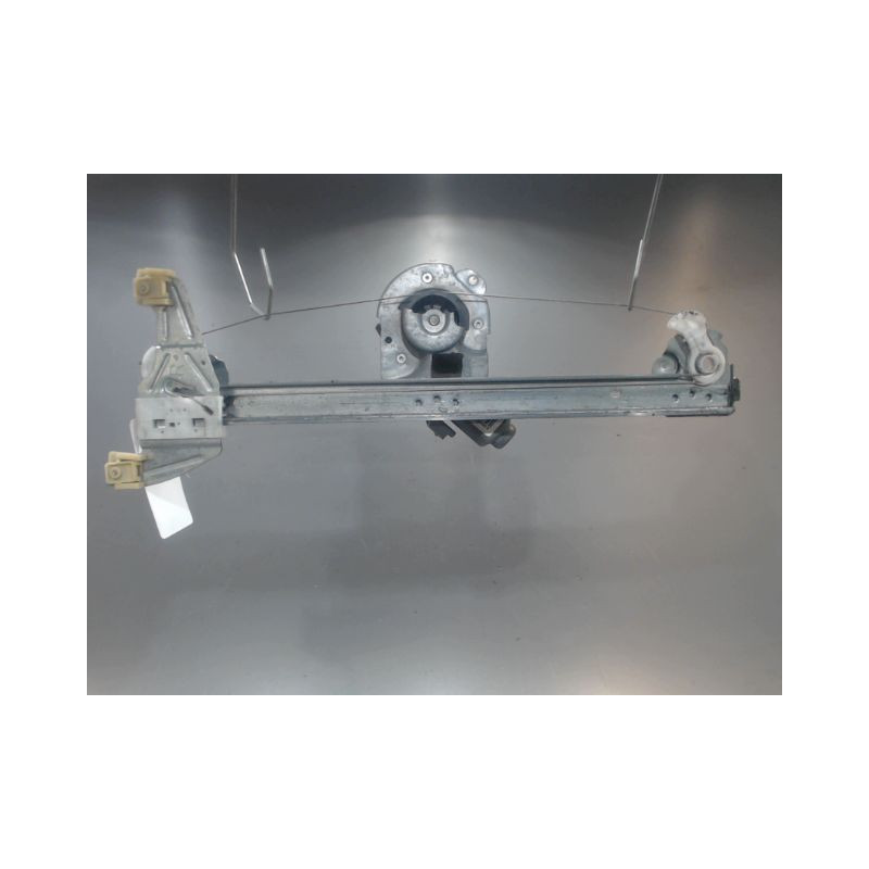 MECANISME+MOTEUR LEVE-GLACE AVANT DROIT TOYOTA AYGO