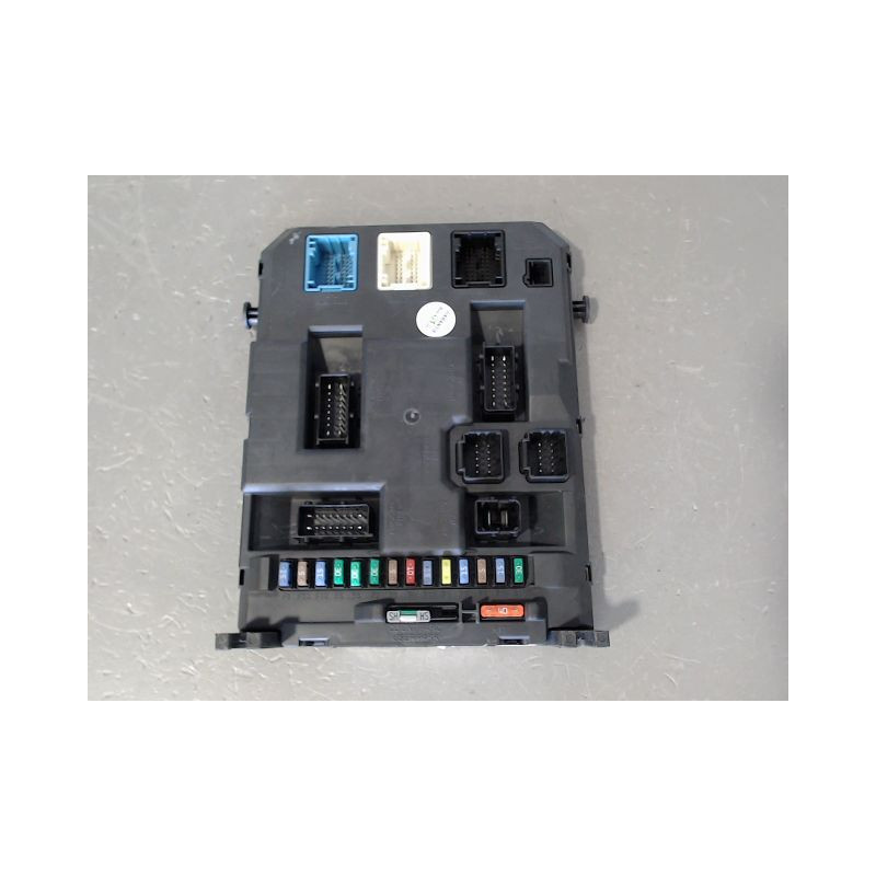 BOITIER GESTION HABITACLE PEUGEOT 207