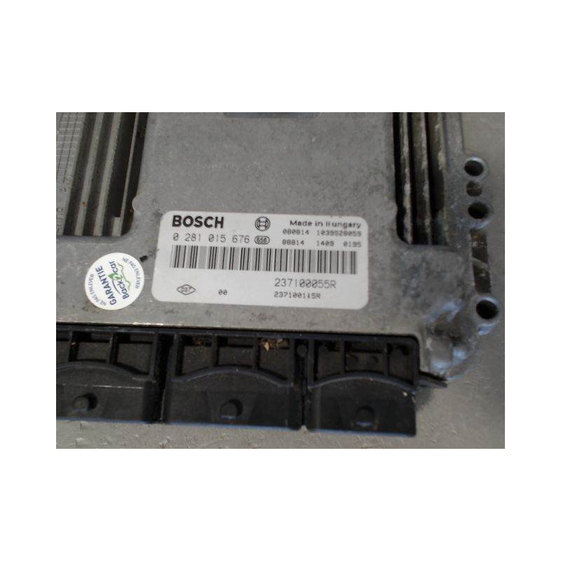 CALCULATEUR MOTEUR RENAULT MEGANE