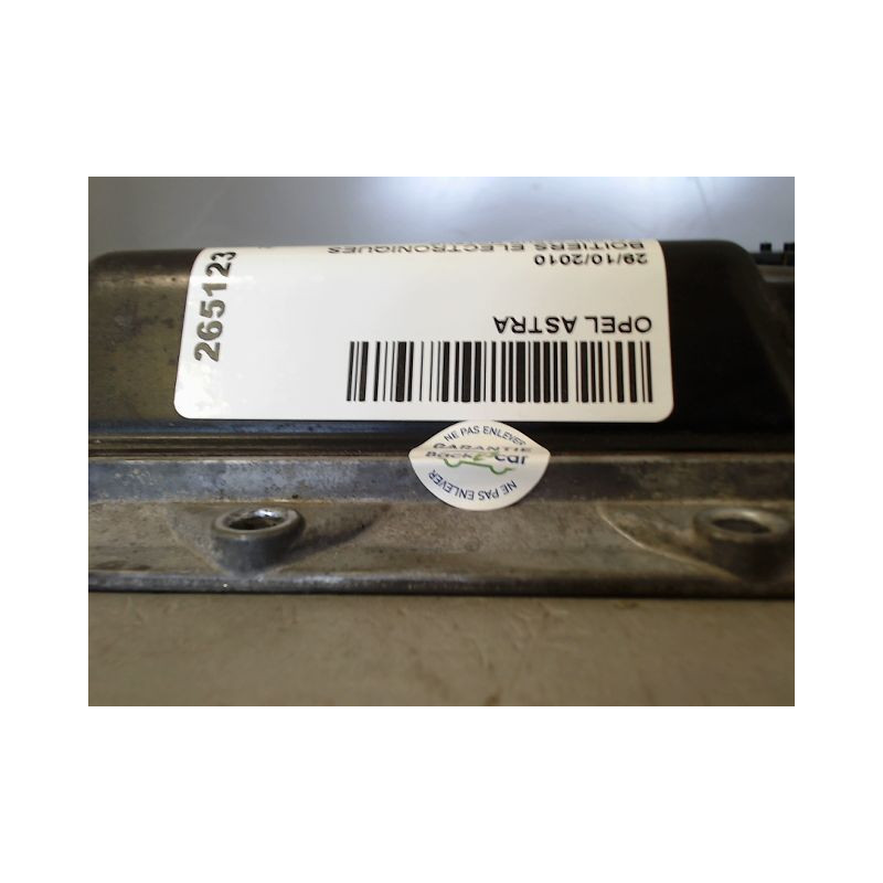 CALCULATEUR MOTEUR OPEL ASTRA