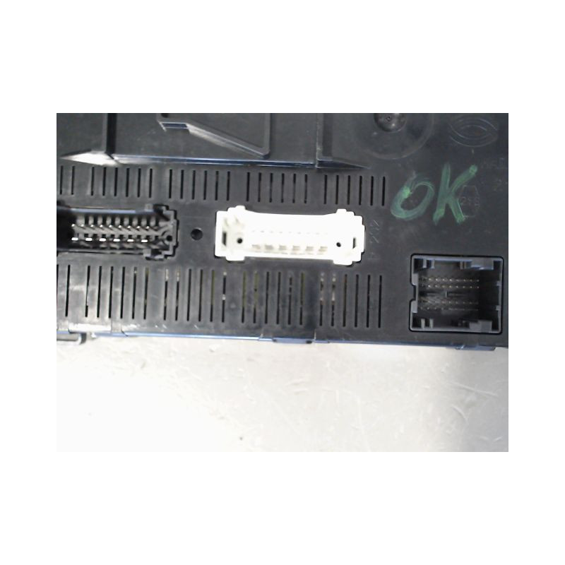 BOITIER GESTION HABITACLE RENAULT CLIO