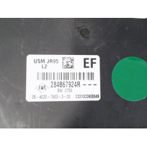 BOITE A FUSIBLES RENAULT MEGANE