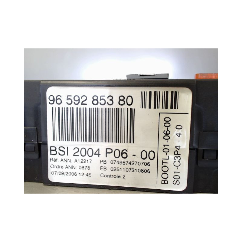 BOITIER GESTION HABITACLE PEUGEOT 207