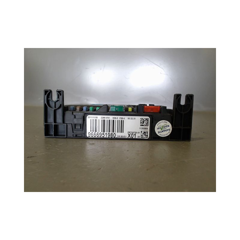 BOITIER GESTION HABITACLE PEUGEOT 207