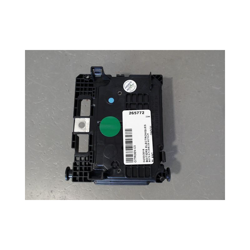 BOITE A FUSIBLES CITROEN C3