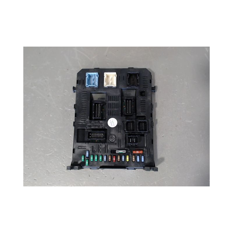 BOITIER GESTION HABITACLE PEUGEOT 307