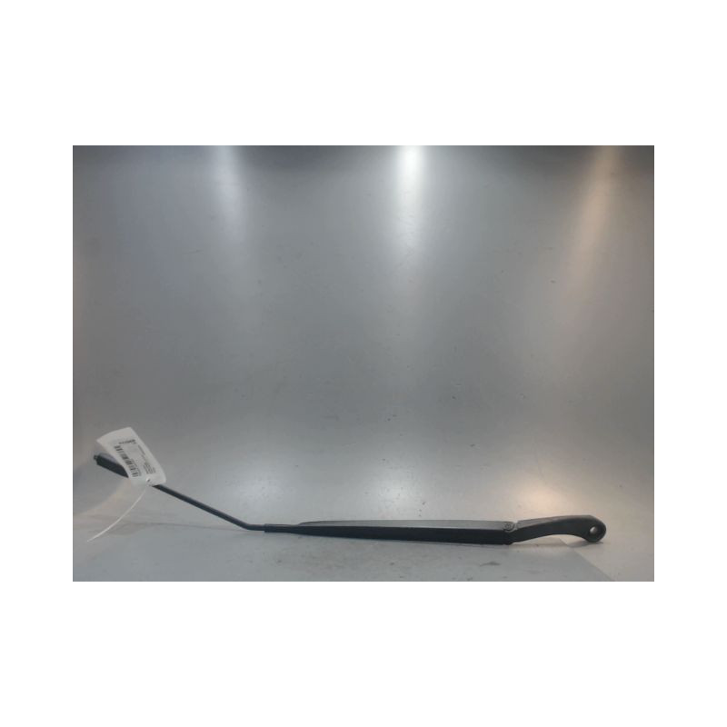 BRAS ESSUIE-GLACE AVANT DROIT NISSAN QASHQAI