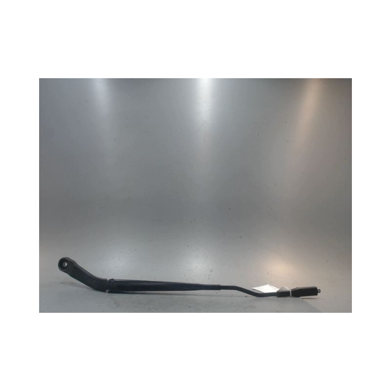 BRAS ESSUIE-GLACE AVANT GAUCHE NISSAN QASHQAI