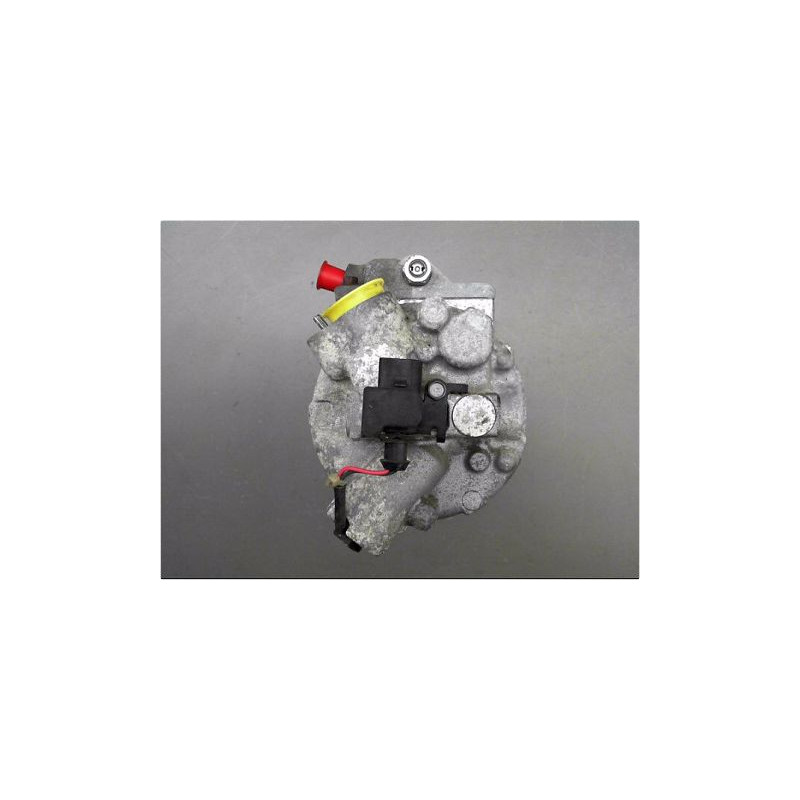 COMPRESSEUR AIR CONDITIONNE VOLKSWAGEN POLO IV PH2 05-09
