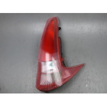 FEU ARRIERE DROIT PEUGEOT 206 SW 02-06