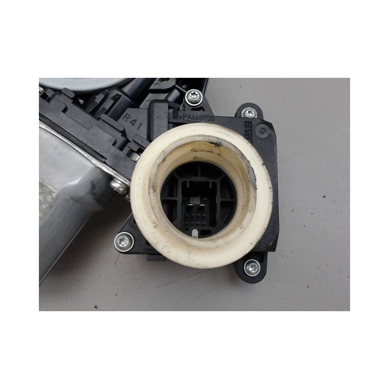 MECANISME LEVE-GLACE AVANT DROIT TOYOTA VERSO