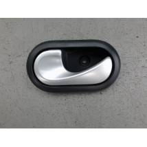 POIGNEE INTERIEURE PORTE AVANT GAUCHE DACIA DUSTER