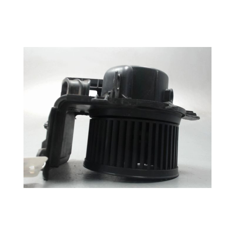 MOTEUR VENTILATEUR CHAUFFAGE RENAULT CLIO II PH.2 01-06