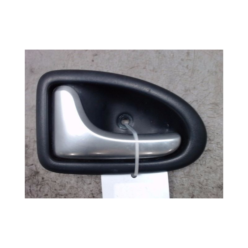 POIGNEE INTERIEURE PORTE AVANT GAUCHE RENAULT CLIO II PH.2 01-06