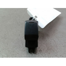 COMMANDE LEVE-GLACE PORTE AVD NISSAN MICRA 2009-