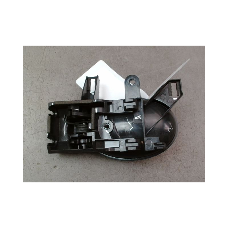 POIGNEE INTERIEURE PORTE AVANT GAUCHE NISSAN MICRA 2009-