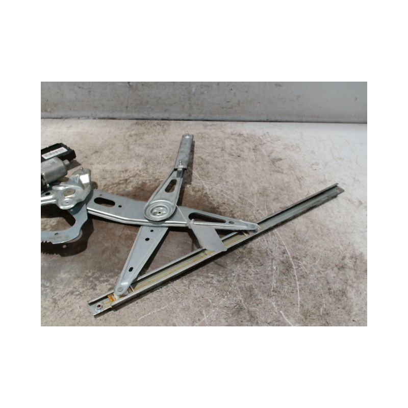 MECANISME+MOTEUR LEVE-GLACE AVANT GAUCHE RENAULT SCENIC III 2009-