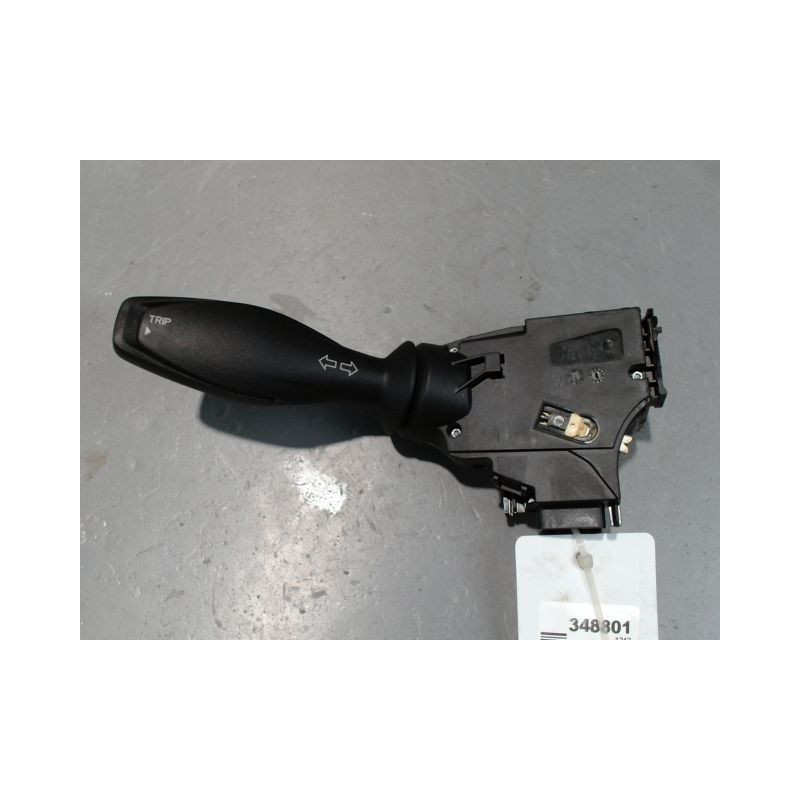 COMMANDE CLIGNOTANT FORD FIESTA 2005-