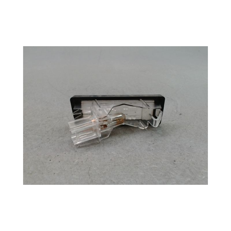 ECLAIREUR PLAQUE DE POLICE GAUCHE RENAULT CAPTUR Phase 1 2013-...