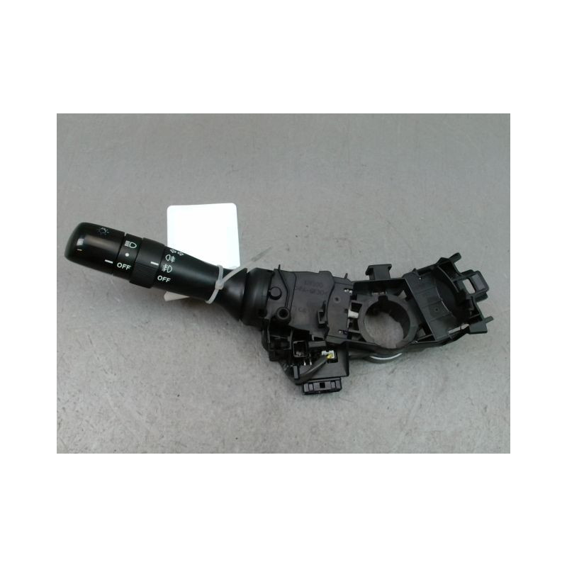 COMMANDE ECLAIRAGE TOYOTA RAV4 BREAK III Phase 1 2006-2009