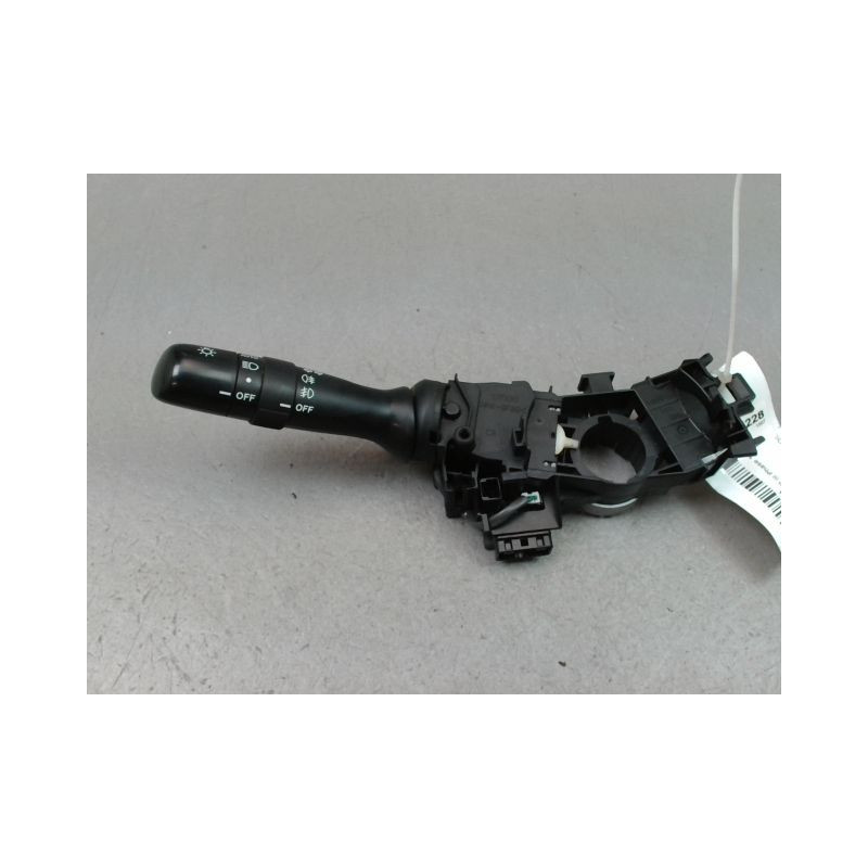 COMMANDE ECLAIRAGE TOYOTA RAV4 BREAK III Phase 1 2006-2009