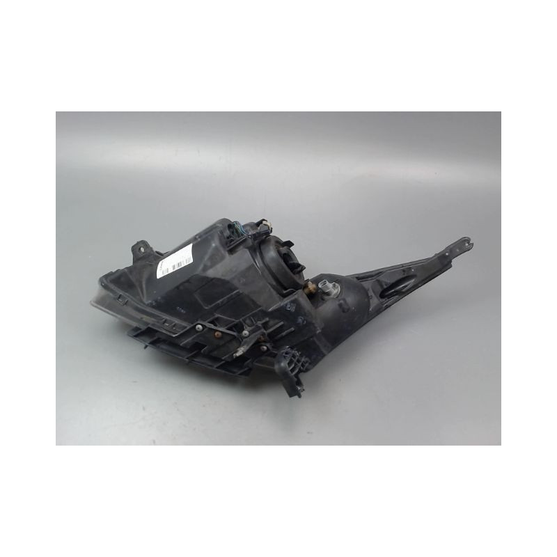 PHARE DROIT CHEVROLET CRUZE BERL. 2009-...