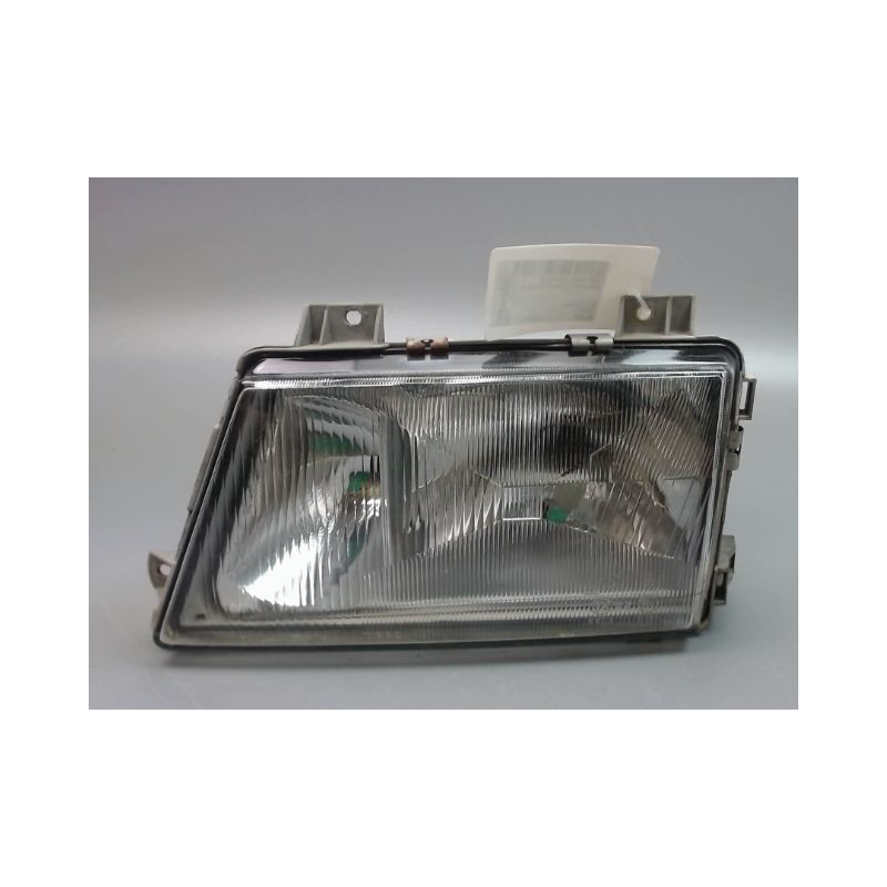 PHARE GAUCHE MERCEDES SPRINTER LONG 00-06