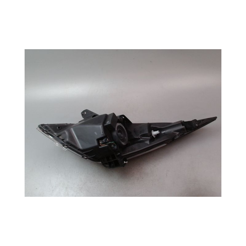 PHARE DROIT CHEVROLET SPARK Phase 1 2010-2012