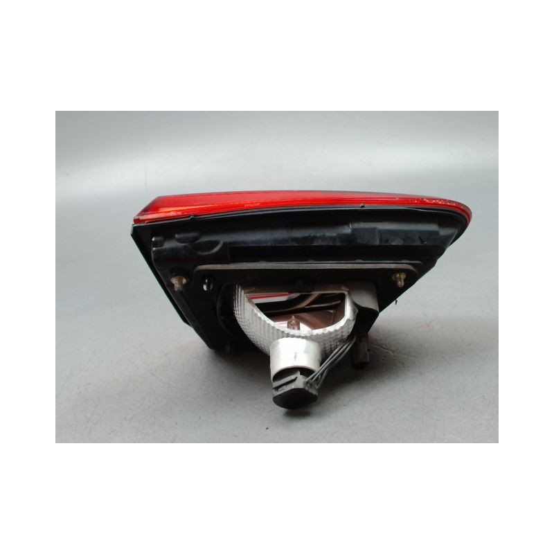 FEU ARRIERE INTERIEUR DROIT RENAULT KADJAR BREAK 2015-...