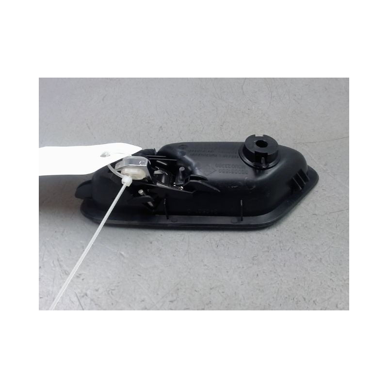 POIGNEE INTERIEURE PORTE AVANT DROIT DACIA SANDERO 2008-