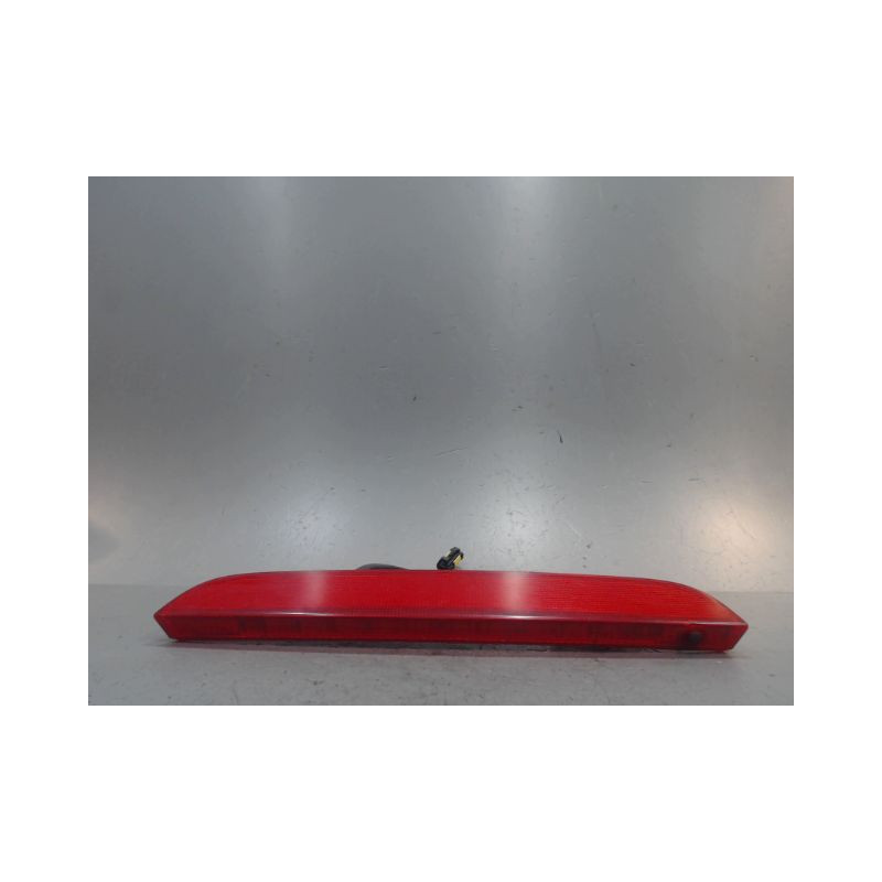 FEUX STOP SUPPLEMENTAIRE RENAULT VEL SATIS