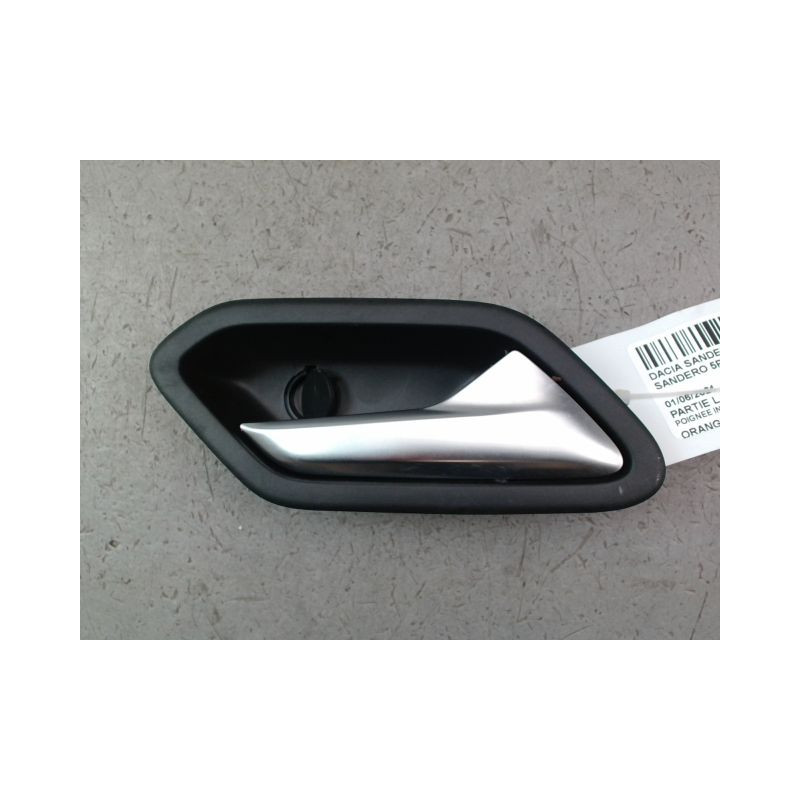 POIGNEE INTERIEURE PORTE AVANT DROIT DACIA SANDERO 2008-