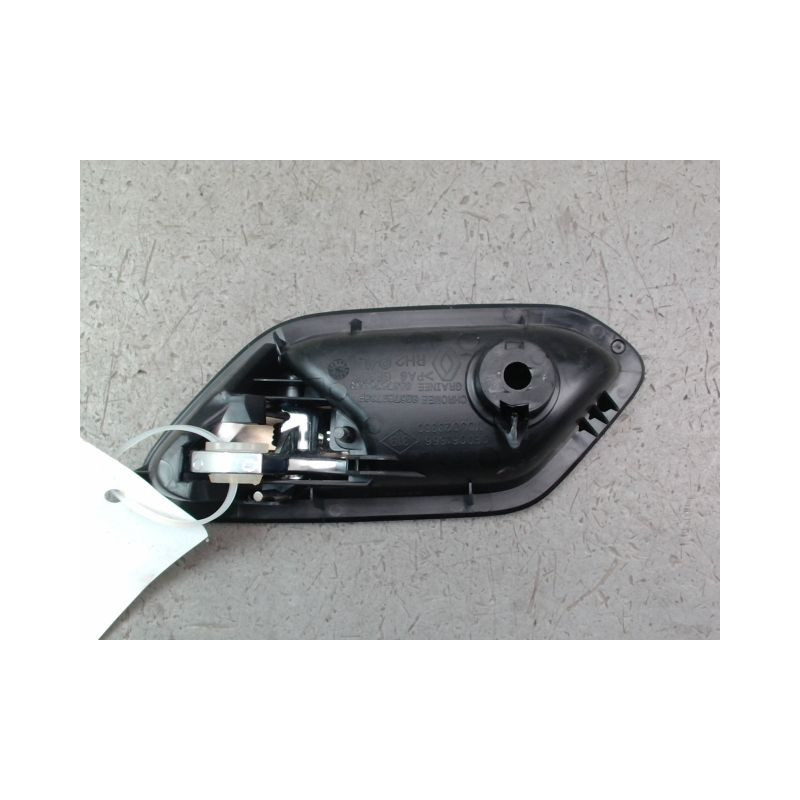 POIGNEE INTERIEURE PORTE AVANT DROIT DACIA SANDERO 2008-