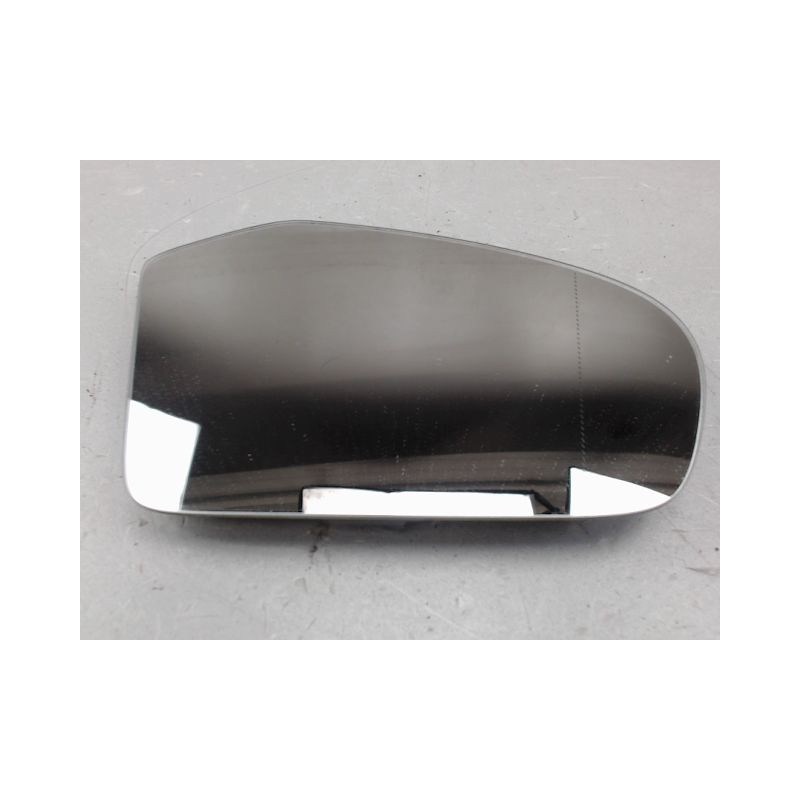 GLACE RETROVISEUR EXT D MERCEDES CLASSE B