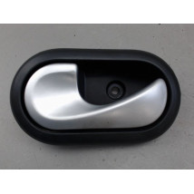 POIGNEE INTERIEURE PORTE AVANT GAUCHE DACIA DUSTER